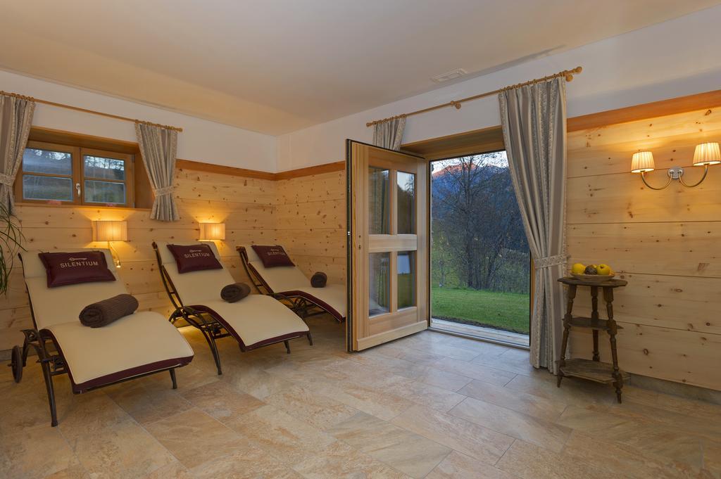 Silentium Dolomites Chalet Since 1600 Monguelfo-Tesido / Welsberg-Taisten Dış mekan fotoğraf